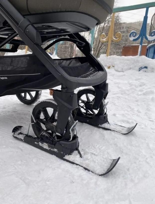 Лыжи для детских колясок 2 штуки