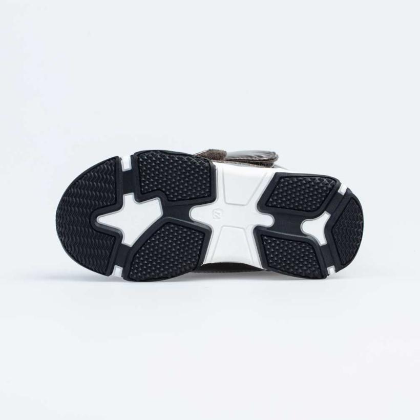 Ботинки зимние для девочки , цвет бронзовый , размеры с 27 по 31