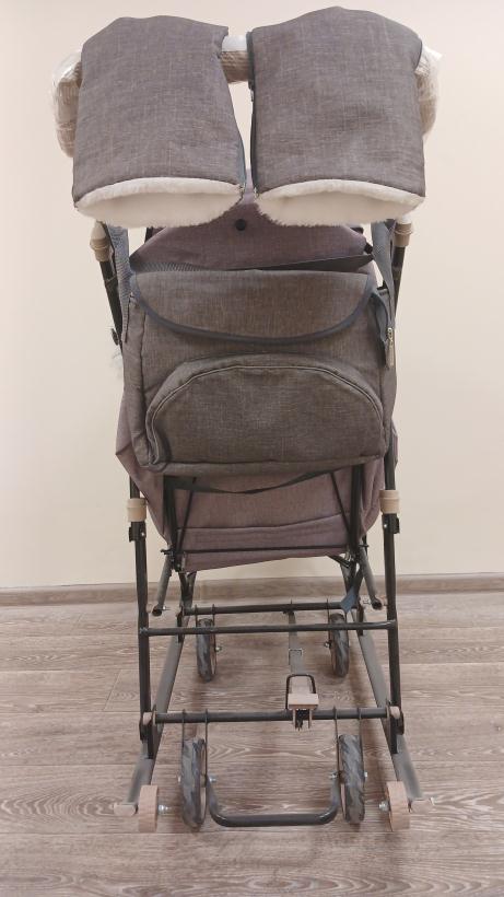 Санки-коляска Galaxy Glory Gloss пудровый с меховой отделкой