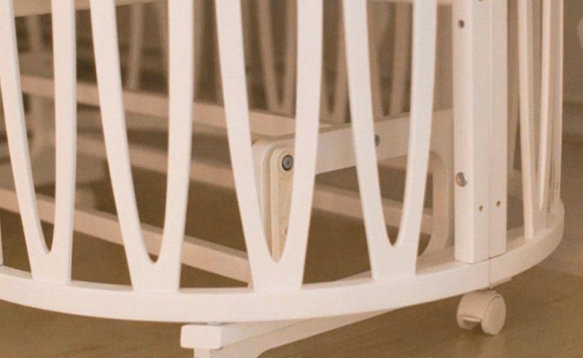 Кровать Мелони 7 в 1 с маятником, цвет слоновая кость