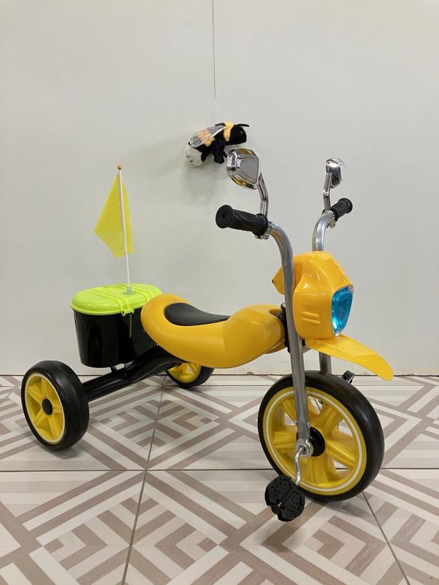 Велосипед детский трехколесный KQ-198 желтый со светом, звуком