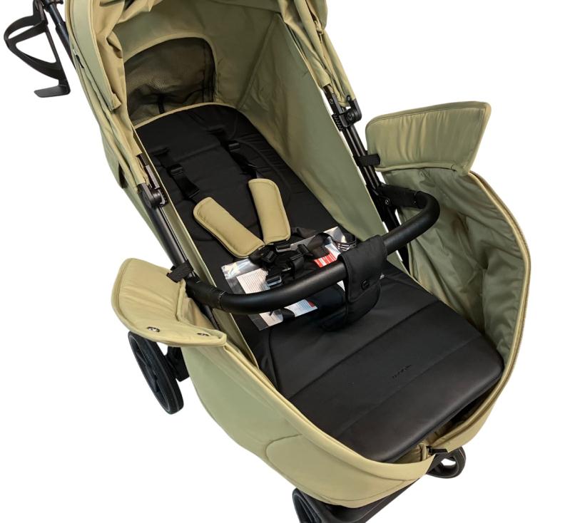 Прогулочная коляска CARRELLO Bravo lite CRL-5529 Bamboo Green