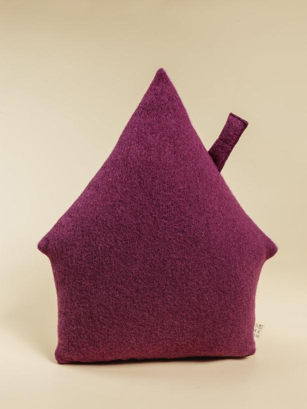 Подушка Woolhouse Избушка из шерсти мериноса арт.Т.11.69.L