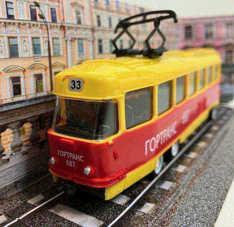 Трамвай Технопарк 17,5 см, открываются двери, пластик арт.2004I022-R