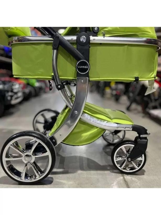 Коляска трансформер Luxmom 608 2 в 1 светло-зеленый экокожа