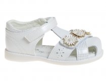 Сандалии для девочки Сказка р.26-30 белый Сандалии для девочки Сказка р.26-30 белый