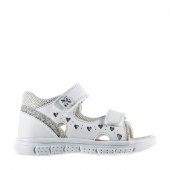 Сандалии для девочки KAKADU р.22-27 белый, искуственная кожа арт.9404C Сандалии для девочки KAKADU р.22-27 белый, искуственная кожа арт.9404C