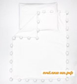 Плед с помпонами белый Классика 100 х 80 см LoveBabyToys